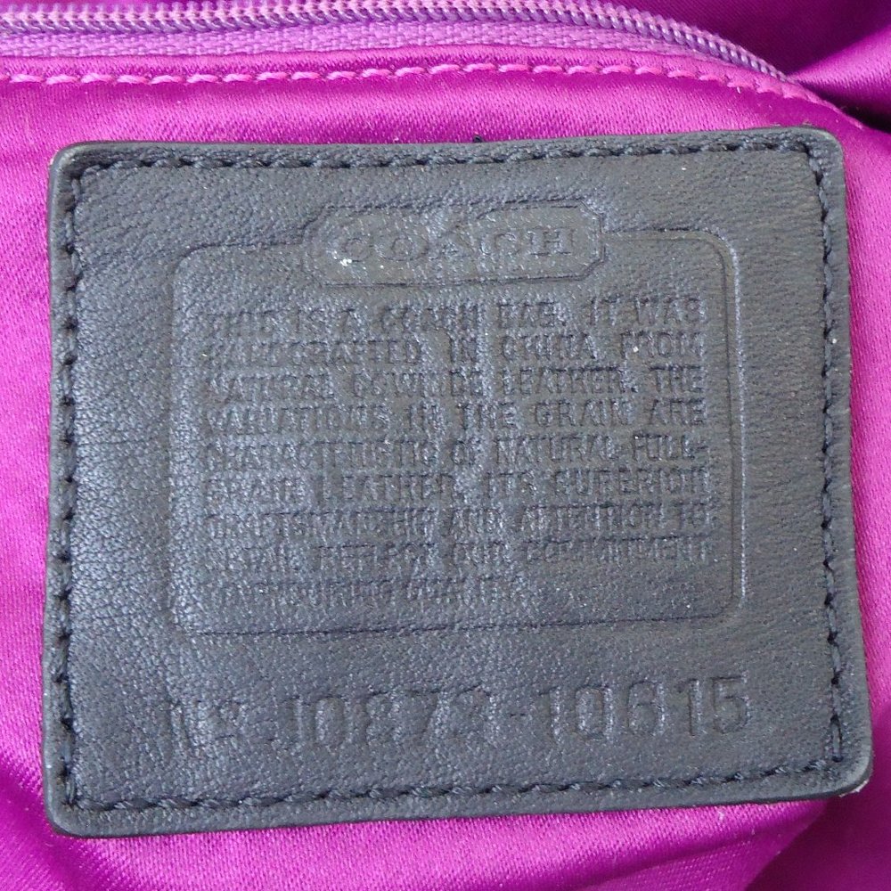 COACH Leather Carly duffle shoulder bag. - Picture 12 of 16